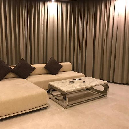 Seven Gardens Hotel ฏออิฟ ภายนอก รูปภาพ