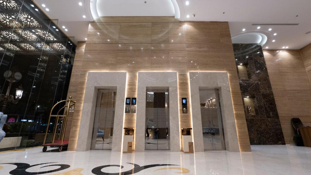 Seven Gardens Hotel ฏออิฟ ภายนอก รูปภาพ